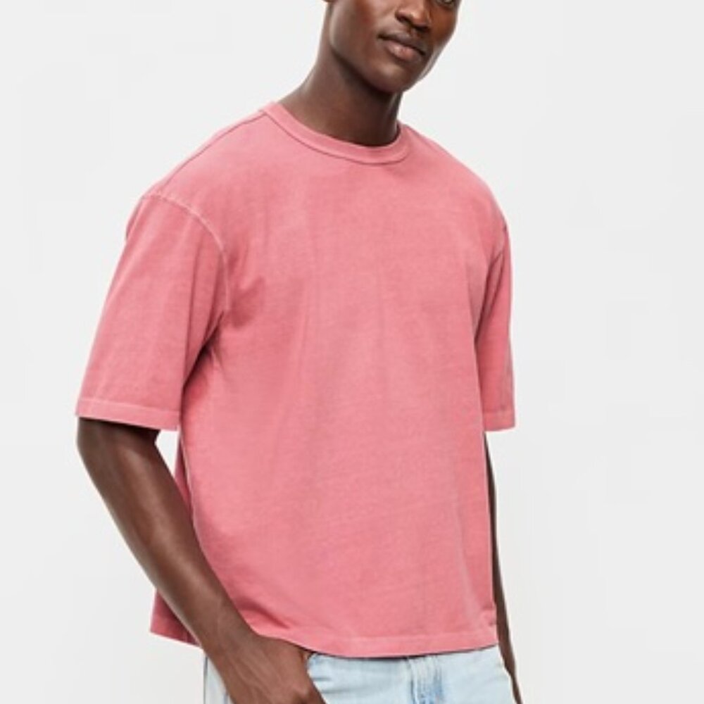 Old Navy Men's Garment-Dyed Heavyweight Cropped T-Shirt Size Medium